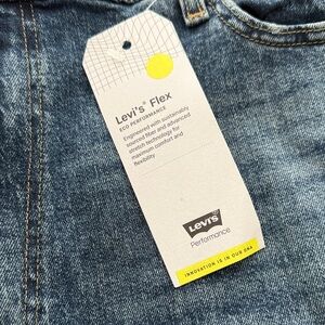**NEW**Levi's Blue Flex Eco Performance Denim Jeans